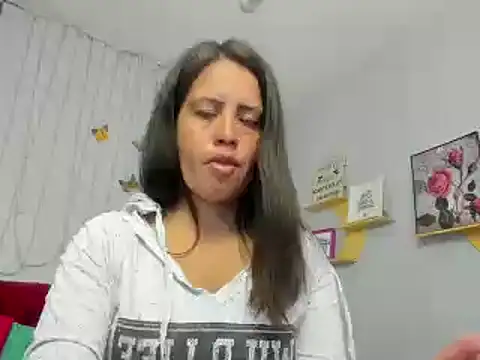 kathina giraldo online show from January 2025 12:59:01 PM