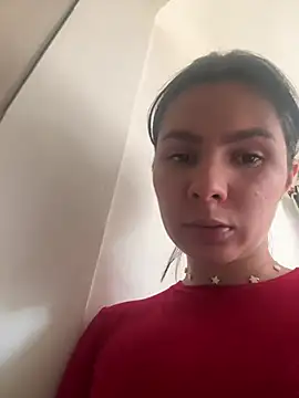 Snapshot of SofiaG_ chatting on December 2024 06:52:02 PM SofiaG  online show from December 2024 06:52:02 PM