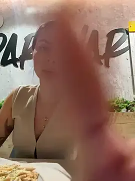 Snapshot of SofiaG_ chatting on February 2025 01:25:02 AM SofiaG  online show from February 2025 01:25:02 AM