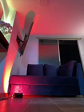 Snapshot of SofiaG_ chatting on February 2025 01:44:02 AM SofiaG  online show from February 2025 01:44:02 AM