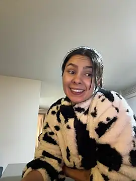 Snapshot of SofiaG_ chatting on March 2025 01:34:02 AM SofiaG  online show from March 2025 01:34:02 AM