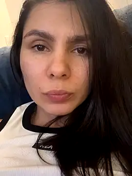 Snapshot of SofiaG_ chatting on September 2025 12:54:01 AM SofiaG  online show from September 2025 12:54:01 AM