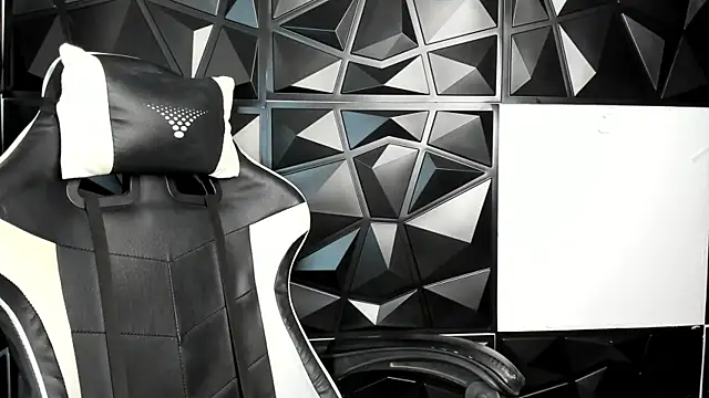 HelueHorny13 online show from March 2025 02:46:02 AM