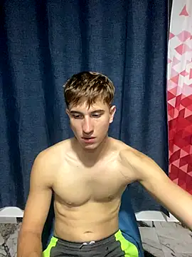 Snapshot of oliver_Lz chatting on October 2025 02:12:01 AM oliver Lz online show from October 2025 02:12:01 AM