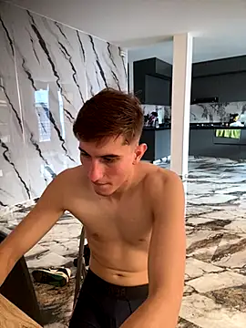 Snapshot of oliver_Lz chatting on November 2025 09:58:01 PM oliver Lz online show from November 2025 09:58:01 PM