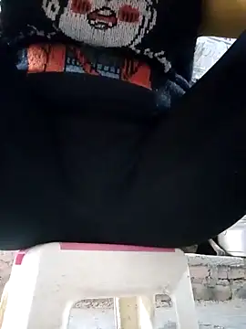 JasminePham online show from December 2024 07:39:01 AM