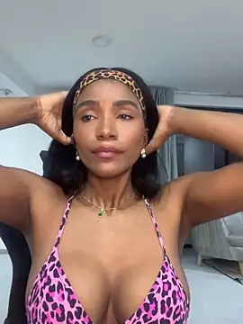 Snapshot of Jessie-pradoo chatting on December 2024 01:19:01 AM Jessie-pradoo online show from December 2024 01:19:01 AM