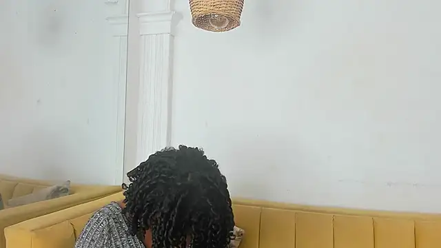 nataly velez online show from March 2025 01:30:01 PM