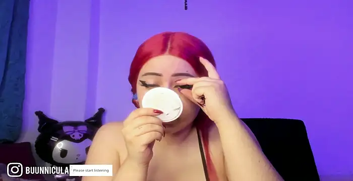 larissa01  online show from April 2026 07:19:01 PM