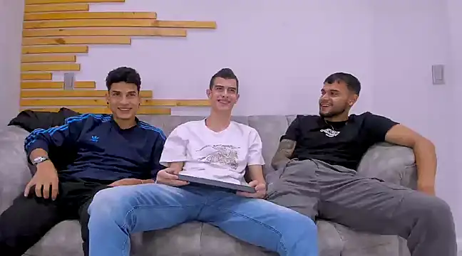 hot day online show from January 2025 01:27:01 AM