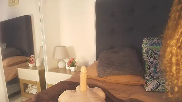 Evelonga 707 online show from March 2026 07:17:01 PM