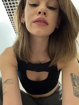 Street young online show from March 2025 01:51:01 PM