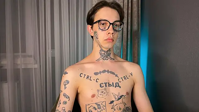 Snapshot of anahori__simon chatting on February 2025 08:08:02 PM anahori simon online show from February 2025 08:08:02 PM