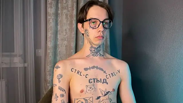 Snapshot of anahori__simon chatting on February 2025 08:49:01 PM anahori simon online show from February 2025 08:49:01 PM