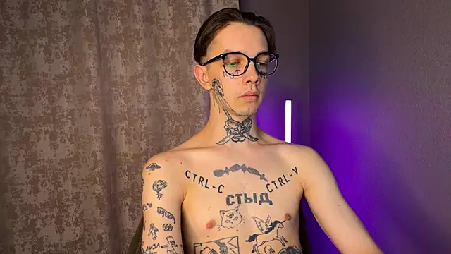 Snapshot of anahori__simon chatting on March 2025 09:32:02 PM anahori simon online show from March 2025 09:32:02 PM