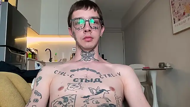 Snapshot of anahori__simon chatting on February 2026 08:13:01 AM anahori simon online show from February 2026 08:13:01 AM