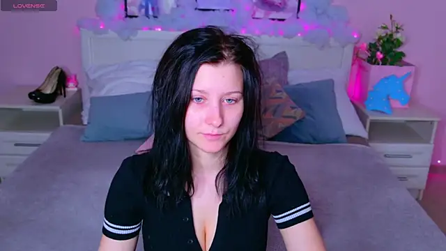 SarahStanley online show from March 2025 09:05:02 AM