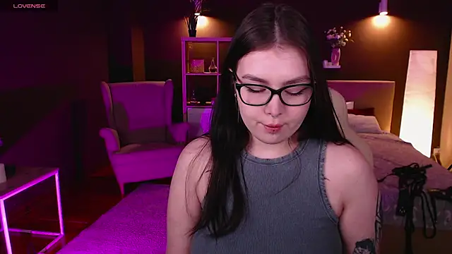 Arizonaa Muse online show from January 2025 12:35:01 PM