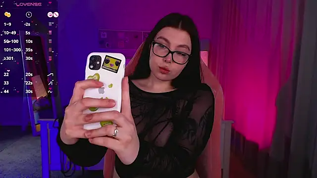 Arizonaa Muse online show from February 2025 12:38:02 AM