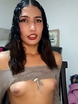 Snapshot of Lanna_hott_ chatting on March 2025 10:37:01 PM Lanna hott  online show from March 2025 10:37:01 PM