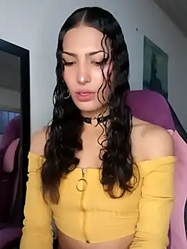 Lanna hott  online show from February 2026 11:43:02 AM