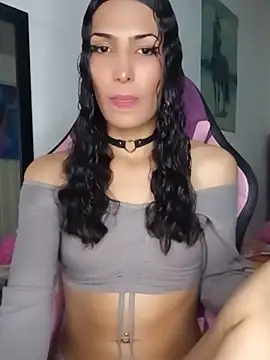 Snapshot of Lanna_hott_ chatting on May 2026 08:18:02 PM Lanna hott online show from May 2026 08:18:02 PM