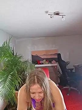 Supertitten95DD online show from February 2025 09:20:02 AM