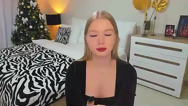 shy  lady online show from January 2025 12:41:01 AM