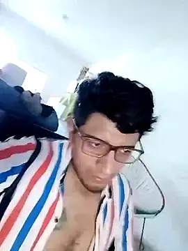 ale3J4a online show from November 2025 07:03:01 PM