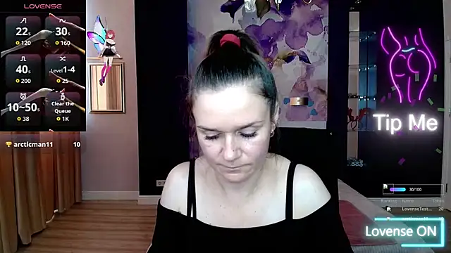 AriaGray online show from October 2025 01:33:02 PM