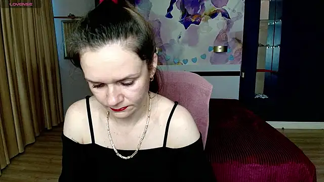 AriaGray online show from February 2026 05:15:01 AM