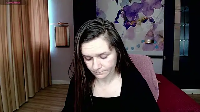 AriaGray online show from March 2026 07:57:01 AM