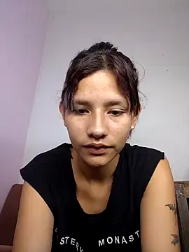 FerneyManti online show from November 2025 01:22:02 PM