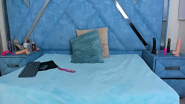 Aura love69 online show from December 2025 05:57:01 AM