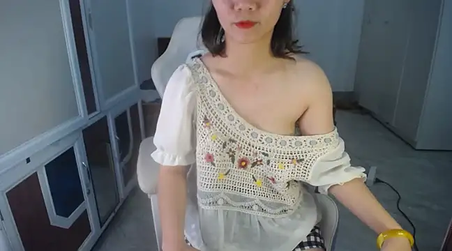 Susu204 online show from March 2025 01:18:01 PM