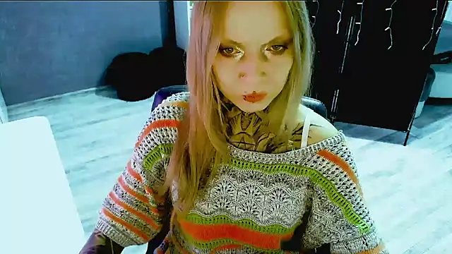 Snapshot of InesGold chatting on September 2025 08:18:02 AM InesGold online show from September 2025 08:18:02 AM