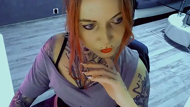 Snapshot of InesGold chatting on February 2026 07:34:02 PM InesGold online show from February 2026 07:34:02 PM