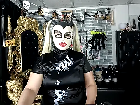 Snapshot of Kinkster_Jade chatting on October 2025 07:03:02 PM Kinkster Jade online show from October 2025 07:03:02 PM