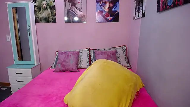 LolaRouse online show from February 2025 06:21:01 PM