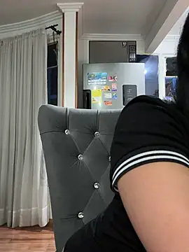 Snapshot of Sara_luna_ chatting on January 2025 12:57:02 AM Sara luna  online show from January 2025 12:57:02 AM