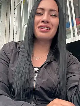 Snapshot of Sara_luna_ chatting on March 2025 10:39:02 PM Sara luna  online show from March 2025 10:39:02 PM