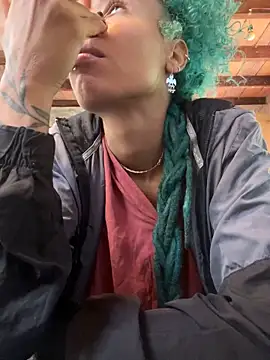 Snapshot of sammoura01 chatting on November 2025 02:53:02 PM sammoura01 online show from November 2025 02:53:02 PM