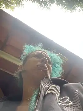 Snapshot of sammoura01 chatting on February 2026 01:51:02 PM sammoura01 online show from February 2026 01:51:02 PM