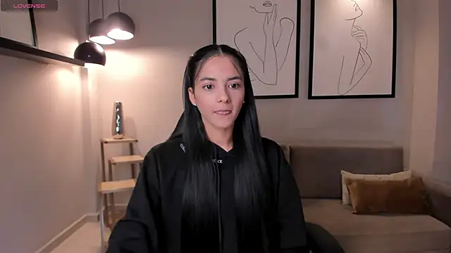 HannahJamesX online show from March 2025 05:39:02 PM