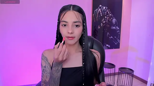 HannahJamesX online show from September 2025 06:53:01 PM