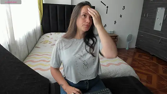 Snapshot of milysauria1 chatting on July 2026 12:56:02 PM milysauria1 online show from July 2026 12:56:02 PM