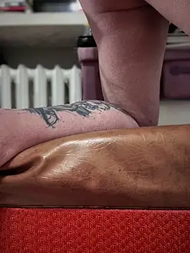 Snapshot of PierreNaked89 chatting on January 2025 02:32:01 AM PierreNaked89 online show from January 2025 02:32:01 AM