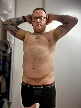 Snapshot of PierreNaked89 chatting on October 2025 10:18:02 PM PierreNaked89 online show from October 2025 10:18:02 PM