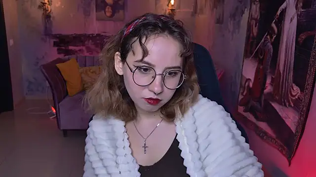 Snapshot of JasmineMilko chatting on February 2026 05:05:01 AM JasmineMilko online show from February 2026 05:05:01 AM