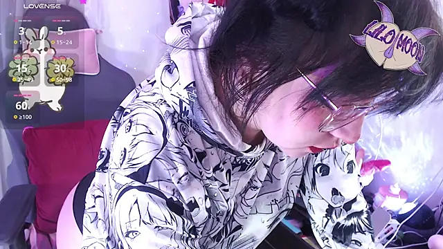 LiloMoon69 online show from March 2026 02:27:01 PM